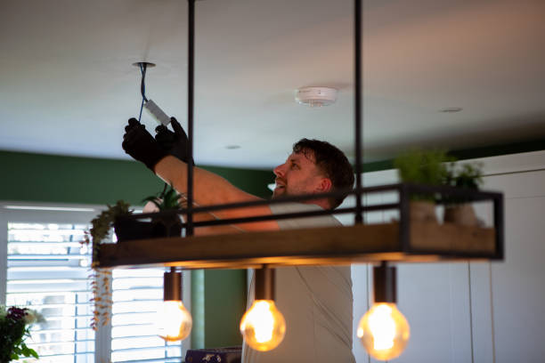Best Affordable Emergency Electrician  in Moore, OK