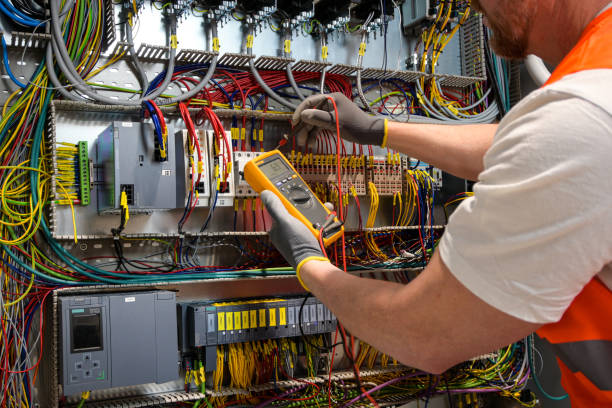 Best Electrical Outlet Repair  in Moore, OK
